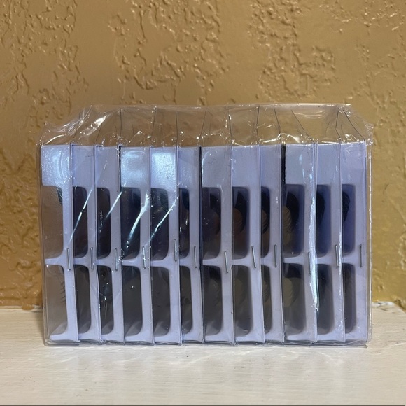 Eye lashes 12 pairs - Picture 3 of 3